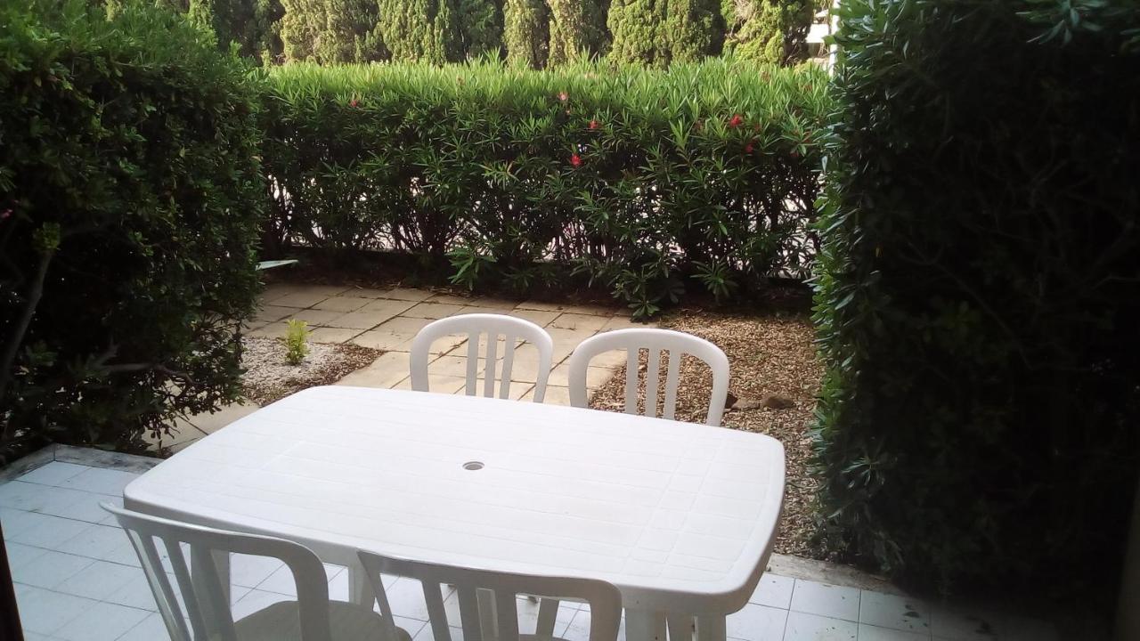 Studio De 27 M² + 70 M² De Jardin A 100 M Des Plages Кавалер-сюр-Мер Экстерьер фото